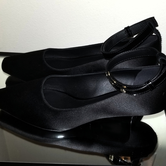 BURBERRY women's shoes - Picture 4 of 8